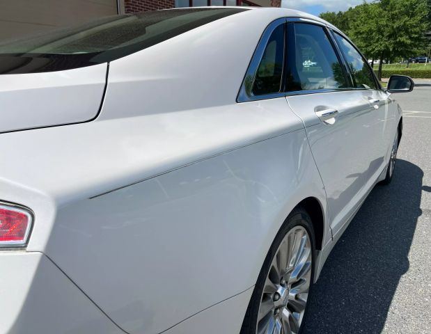 2013 Lincoln Mkz - Image 24