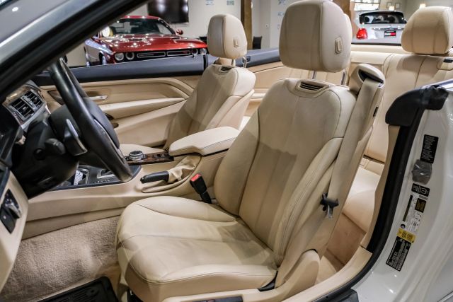 2014 Bmw 4 Series 428i Convertible 2d - Image 4