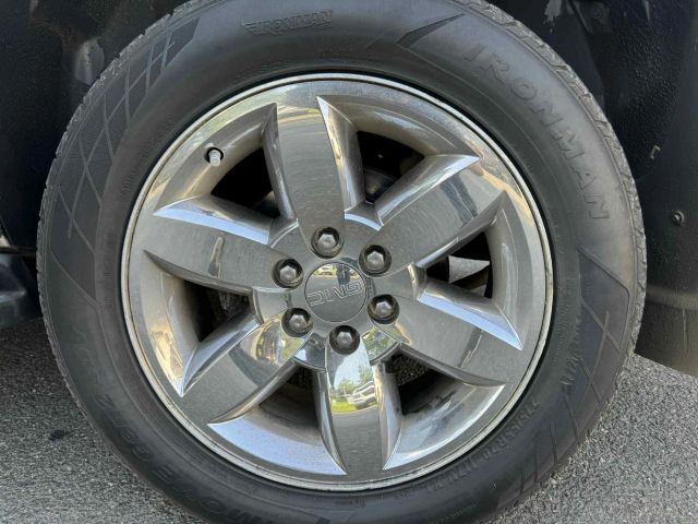 2009 Gmc Yukon - Image 27