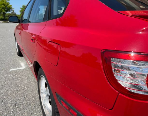 2004 Hyundai Elantra - Image 25