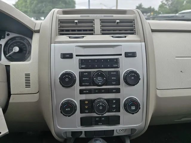 2008 Mercury Mariner - Image 14