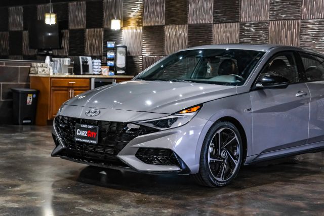 2022 Hyundai Elantra N Line Sedan 4d - Image 8