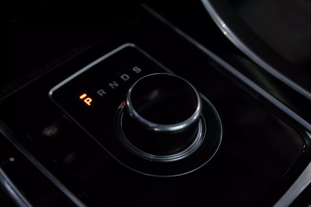 2017 Jaguar Xe Xe 20d Prestige Sedan 4d - Image 23