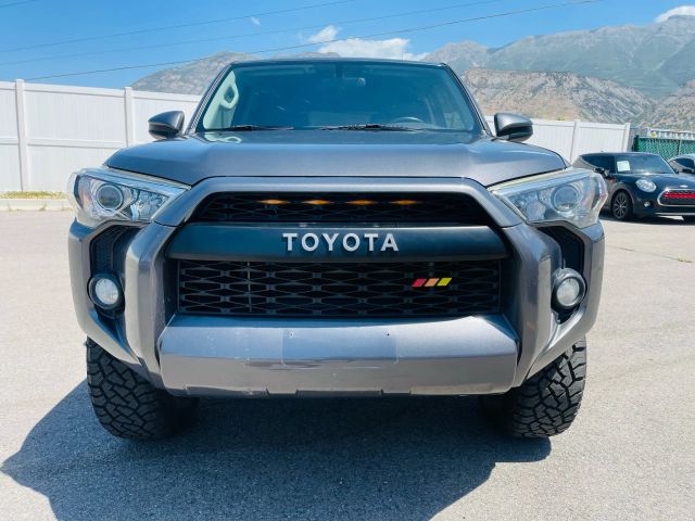 2016 Toyota 4runner - Image 3
