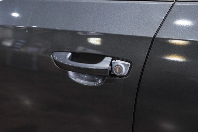 2017 Volkswagen Passat 1.8t Se Sedan 4d - Image 36