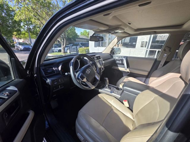 2013 Toyota 4runner - Image 11