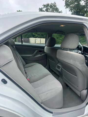 2010 Toyota Camry Le Sedan 4d - Image 13
