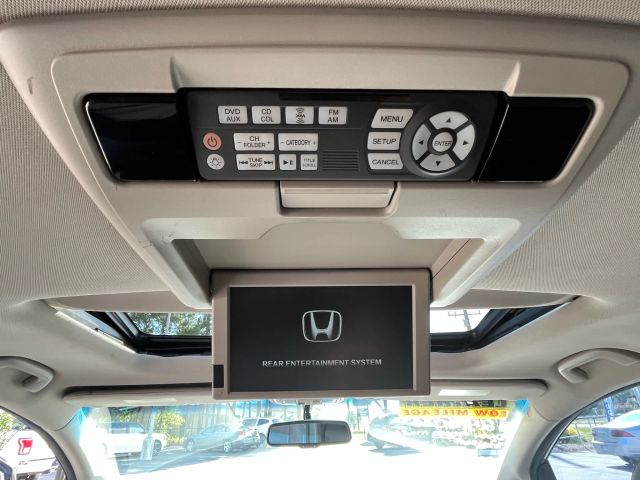 2013 Honda Odyssey - Image 20