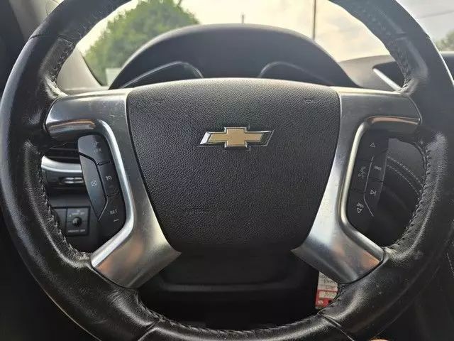 2017 Chevrolet Traverse - Image 9