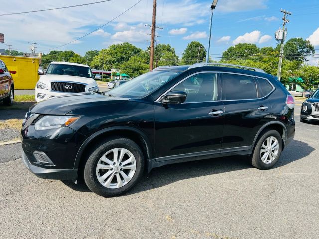 2016 Nissan Rogue - Image 2