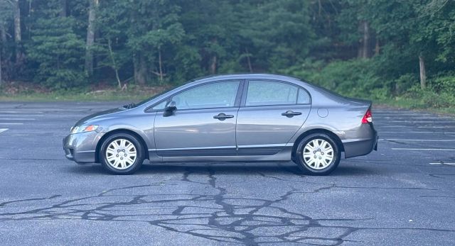 2011 Honda Civic Vp Sedan 4d - Image 8