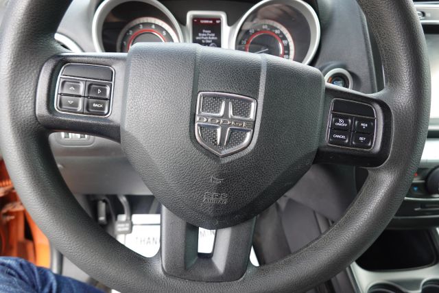 2011 Dodge Journey - Image 14