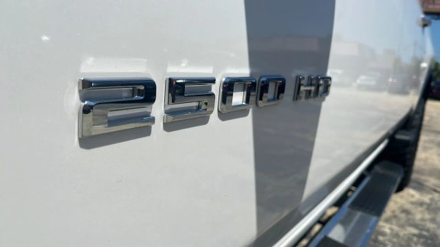 2020 Chevrolet Silverado 2500 Hd Crew Cab - Image 5