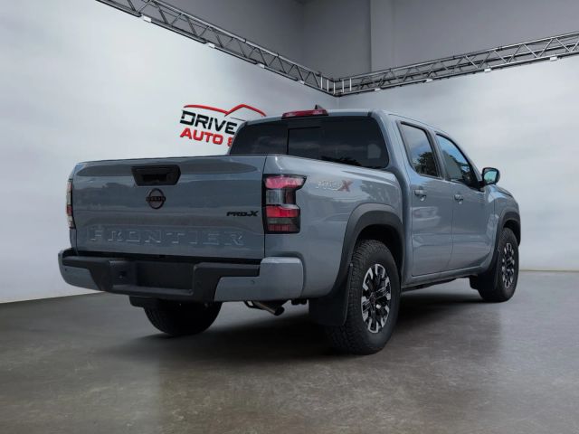2024 Nissan Frontier Crew Cab - Image 5