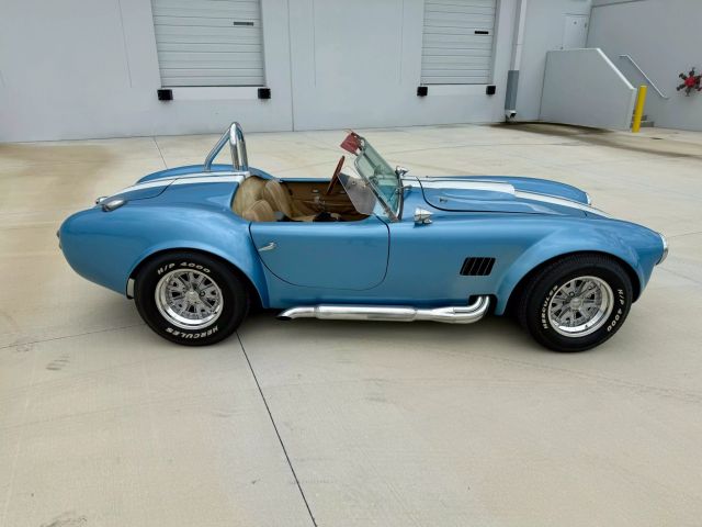 1965 Shelby Cobra Roadster 427 - Image 8