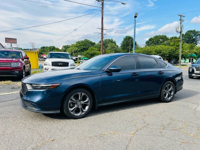 2023 Honda Accord - Image 12