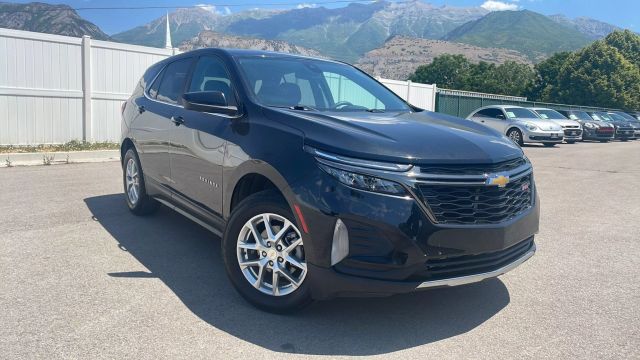 2022 Chevrolet Equinox - Image 4