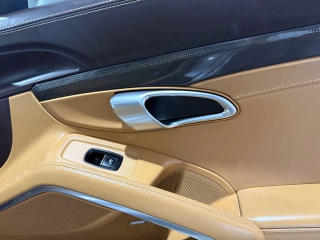 2014 Porsche 911 - Image 103