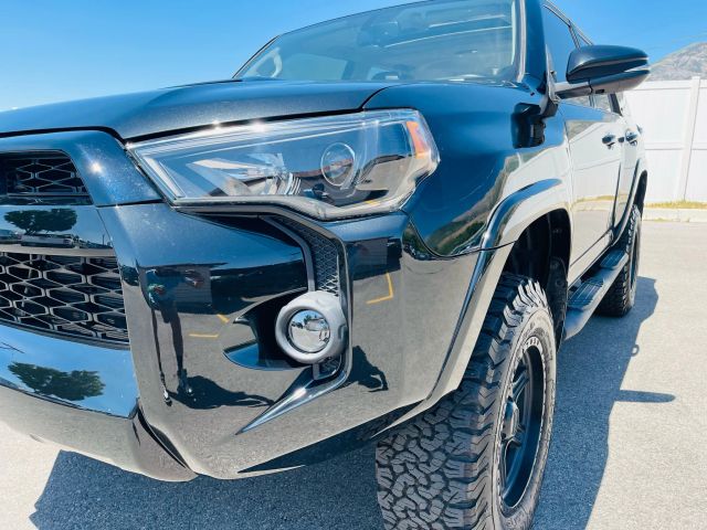 2017 Toyota 4runner - Image 52