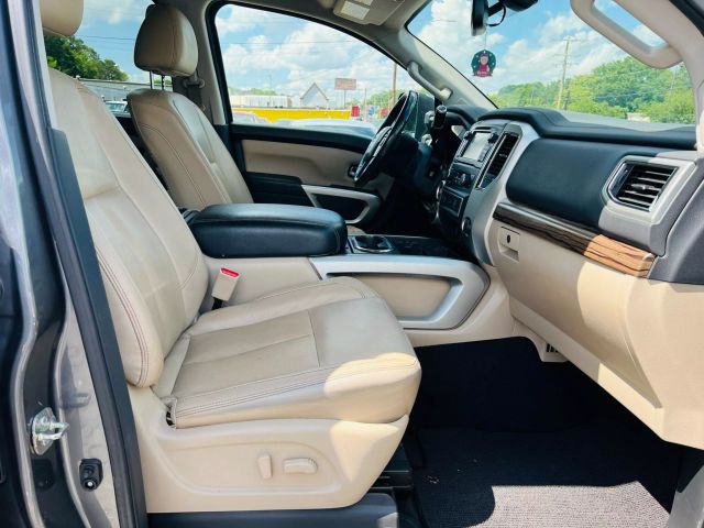 2017 Nissan Titan Xd Crew Cab - Image 25
