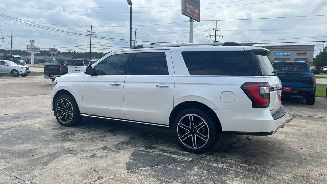 2019 Ford Expedition Max - Image 21
