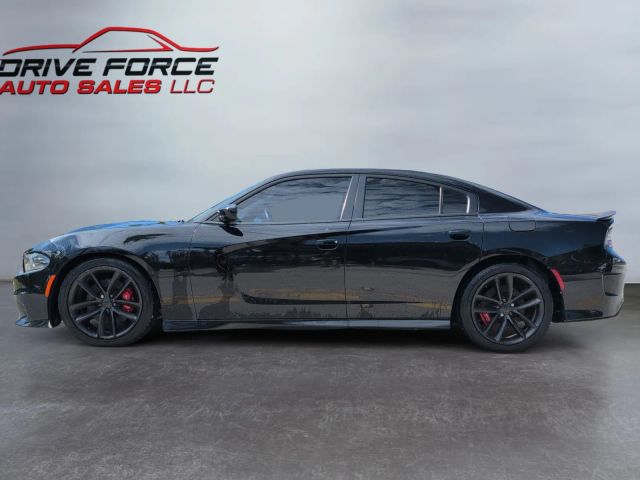 2019 Dodge Charger - Image 2