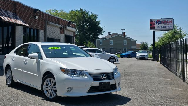 2013 Lexus Es - Image 31