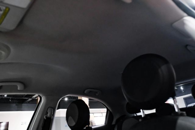 2017 Fiat 500x Pop Sport Utility 4d - Image 25