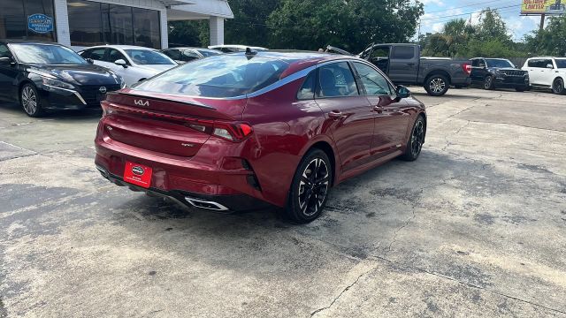 2022 Kia K5 - Image 15