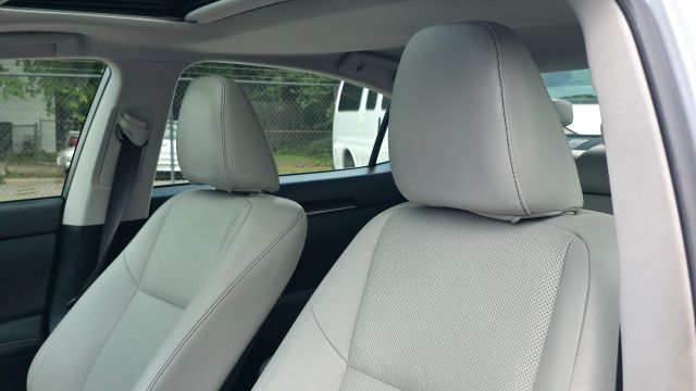 2013 Lexus Es - Image 12