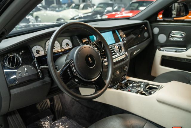 2014 Rolls-royce Ghost Sedan 4d - - Image 11