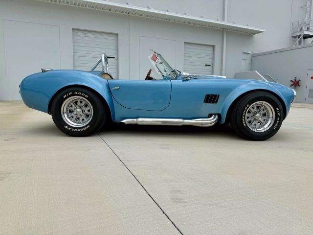1965 Shelby Cobra Roadster 427 - Image 6