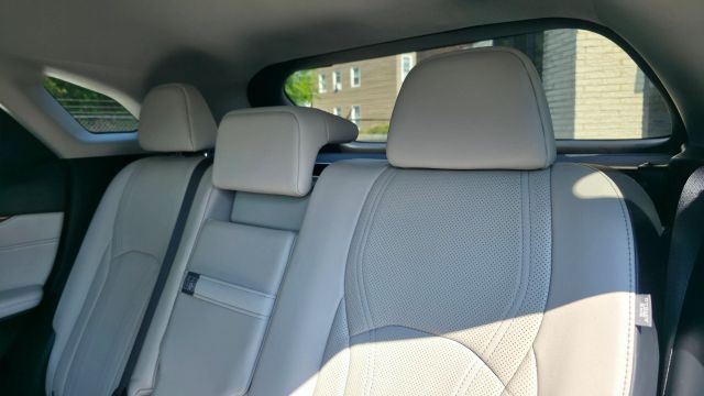 2016 Lexus Rx - Image 15