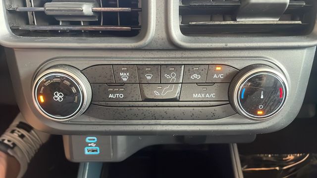 2024 Ford Maverick - Image 34