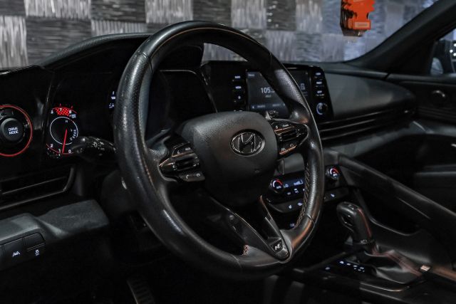 2022 Hyundai Elantra N Line Sedan 4d - Image 18