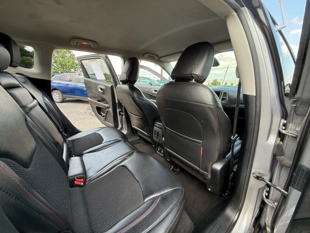 2018 Jeep Compass - Image 15