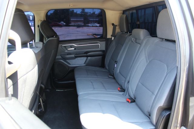 2019 Ram 1500 Crew Cab - Image 4
