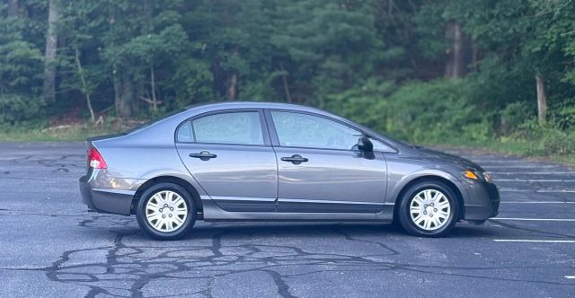 2011 Honda Civic Vp Sedan 4d - Image 4
