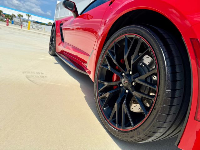 2019 Chevrolet Corvette - Image 29