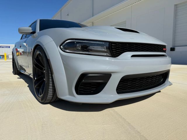 2021 Dodge Charger - Image 2