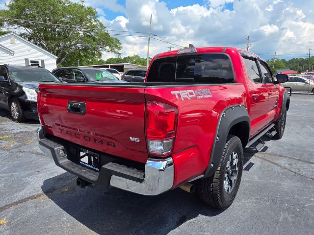 2017 Toyota Tacoma Double Cab - Image 5