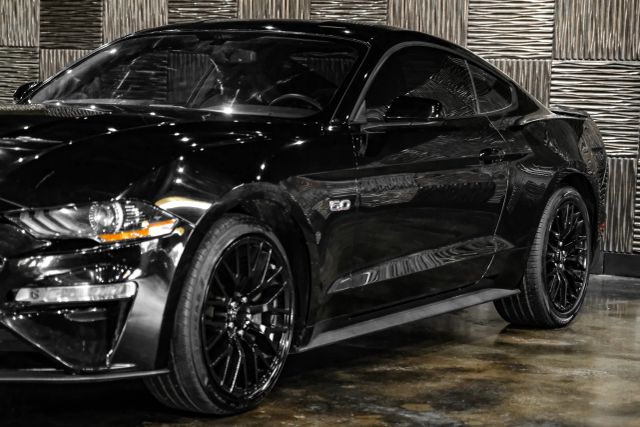 2019 Ford Mustang Gt Coupe 2d - Image 10