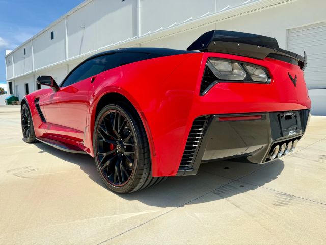 2019 Chevrolet Corvette - Image 25