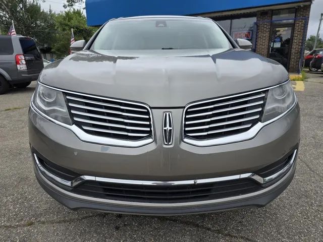 2016 Lincoln Mkx - Image 2