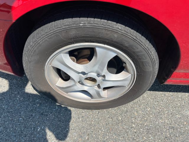 2004 Hyundai Elantra - Image 31