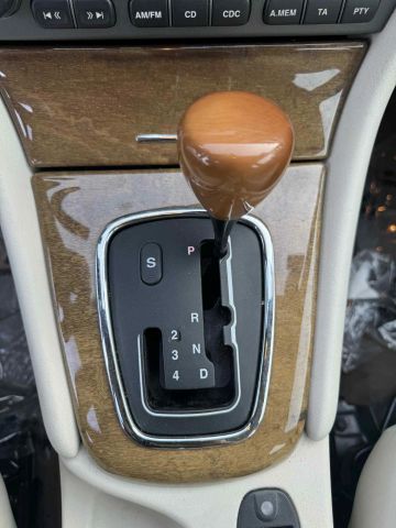 2005 Jaguar X-type - Image 15
