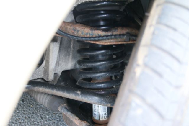 2006 Lincoln Town Car - Image 27