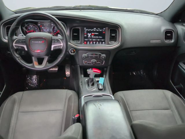 2018 Dodge Charger - Image 10