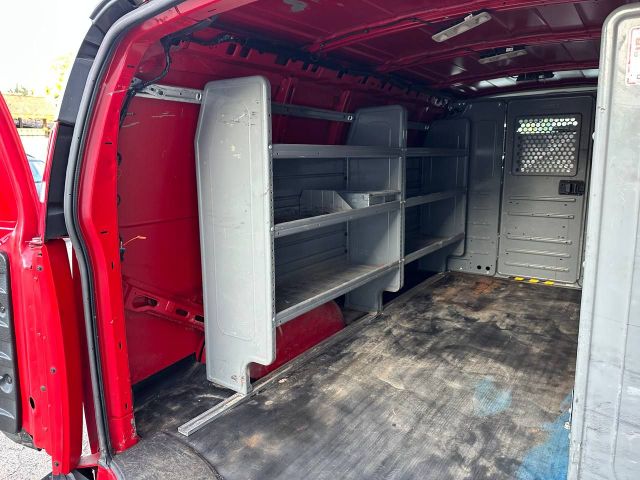 2017 Chevrolet Express 2500 Cargo - Image 21