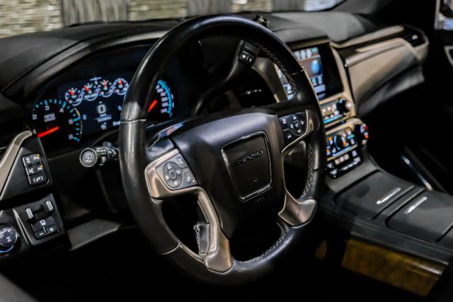 2019 Gmc Yukon Xl Denali Sport Utility 4d - Image 18